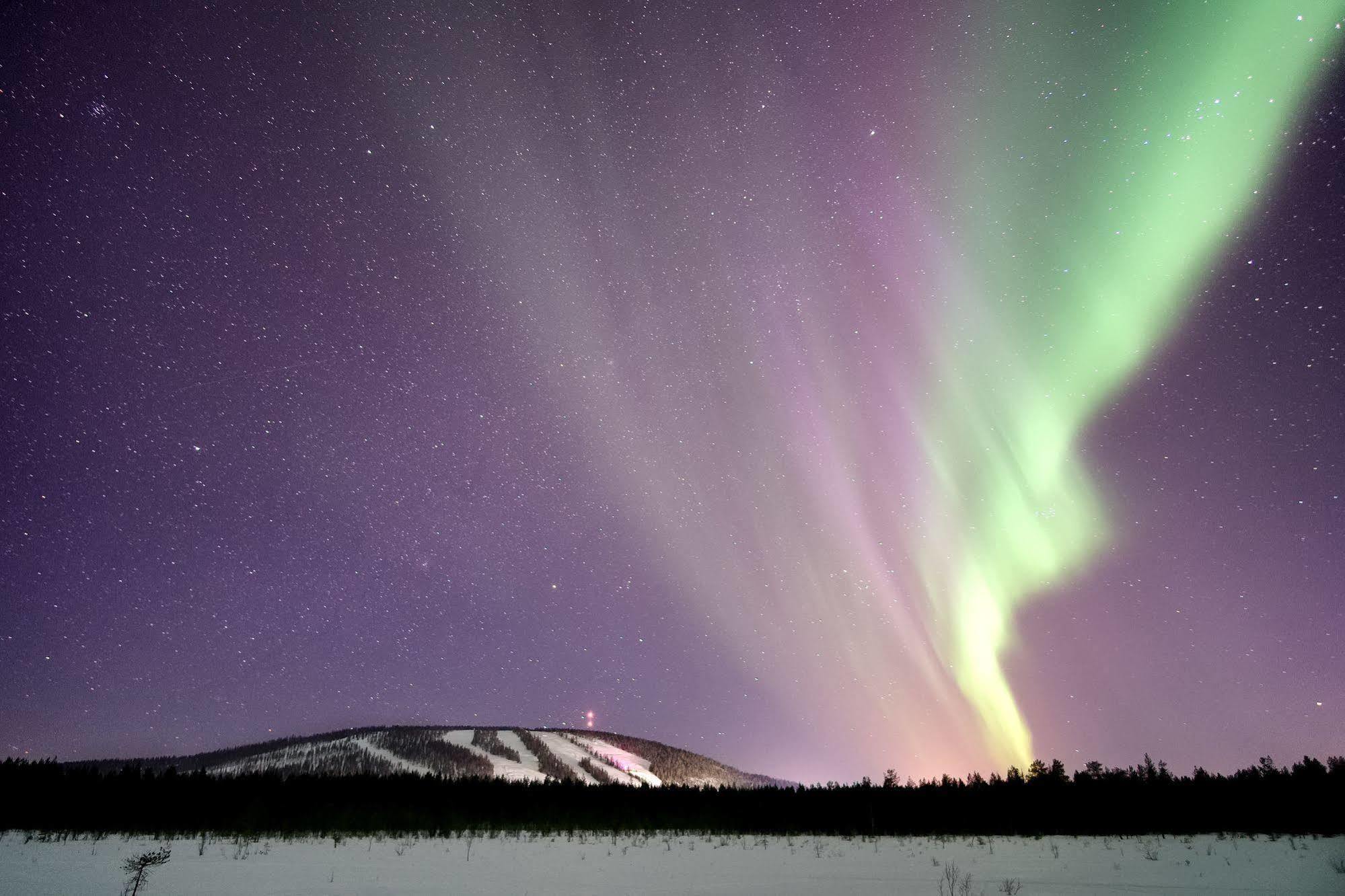 Hotelli Suomutunturi Exteriér fotografie